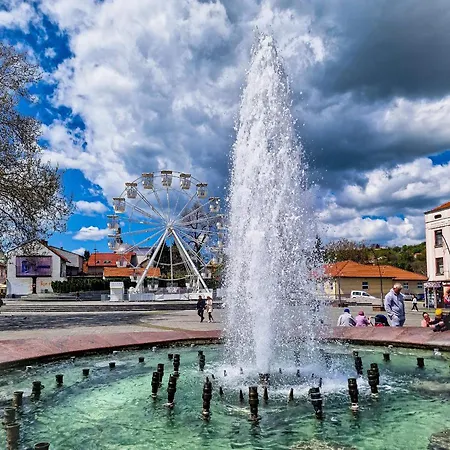 Apartament Sarah 4 *